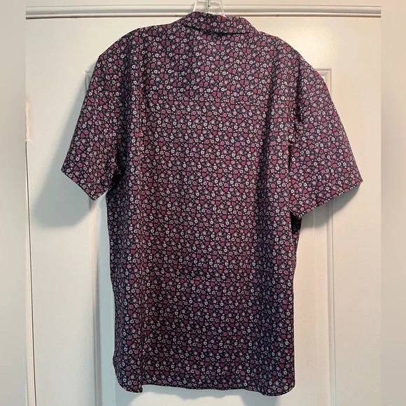 NWT Men’s Nick Graham floral button down - Picture 4 of 4